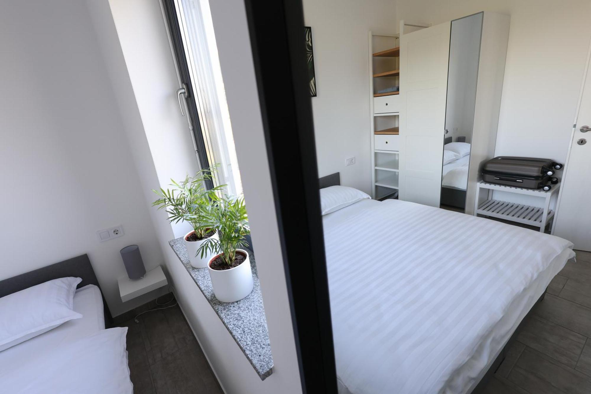 White Mountain Apartment Banovci Eksteriør bilde